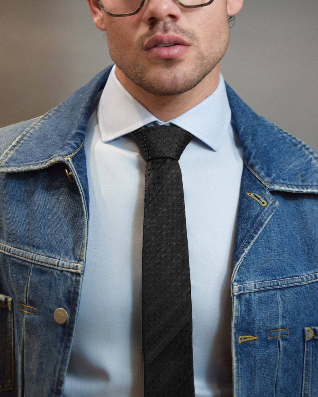 Subtle Cross Silk Jacquard Tie - Black