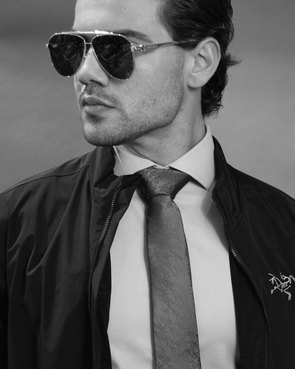 Bark Weave Silk Jacquard Tie - Navy