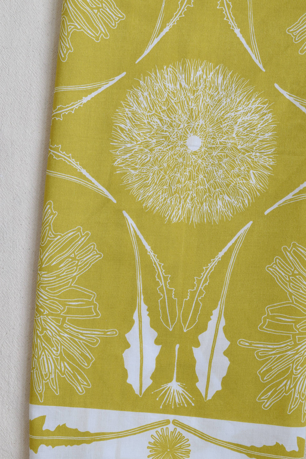 The Crue's Bandana - Dandelion